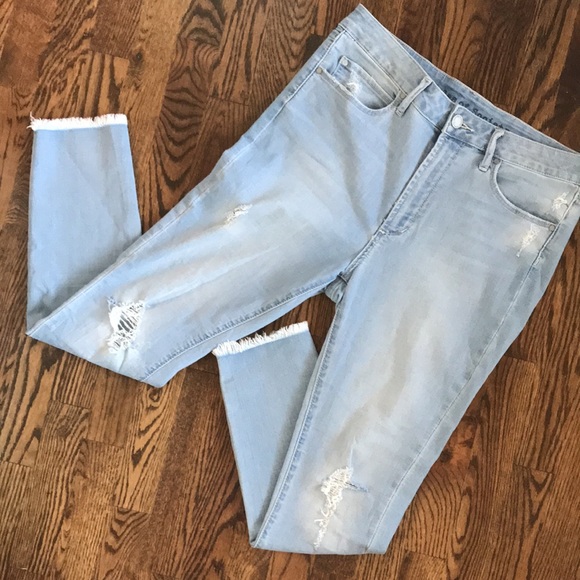 Articles of Society High Rise Distressed Skinny Jeans - Picture 2 of 13